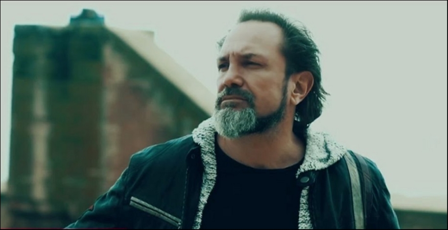 Isyan Eden Kalbimi Biraz Olsun Duy Yeter